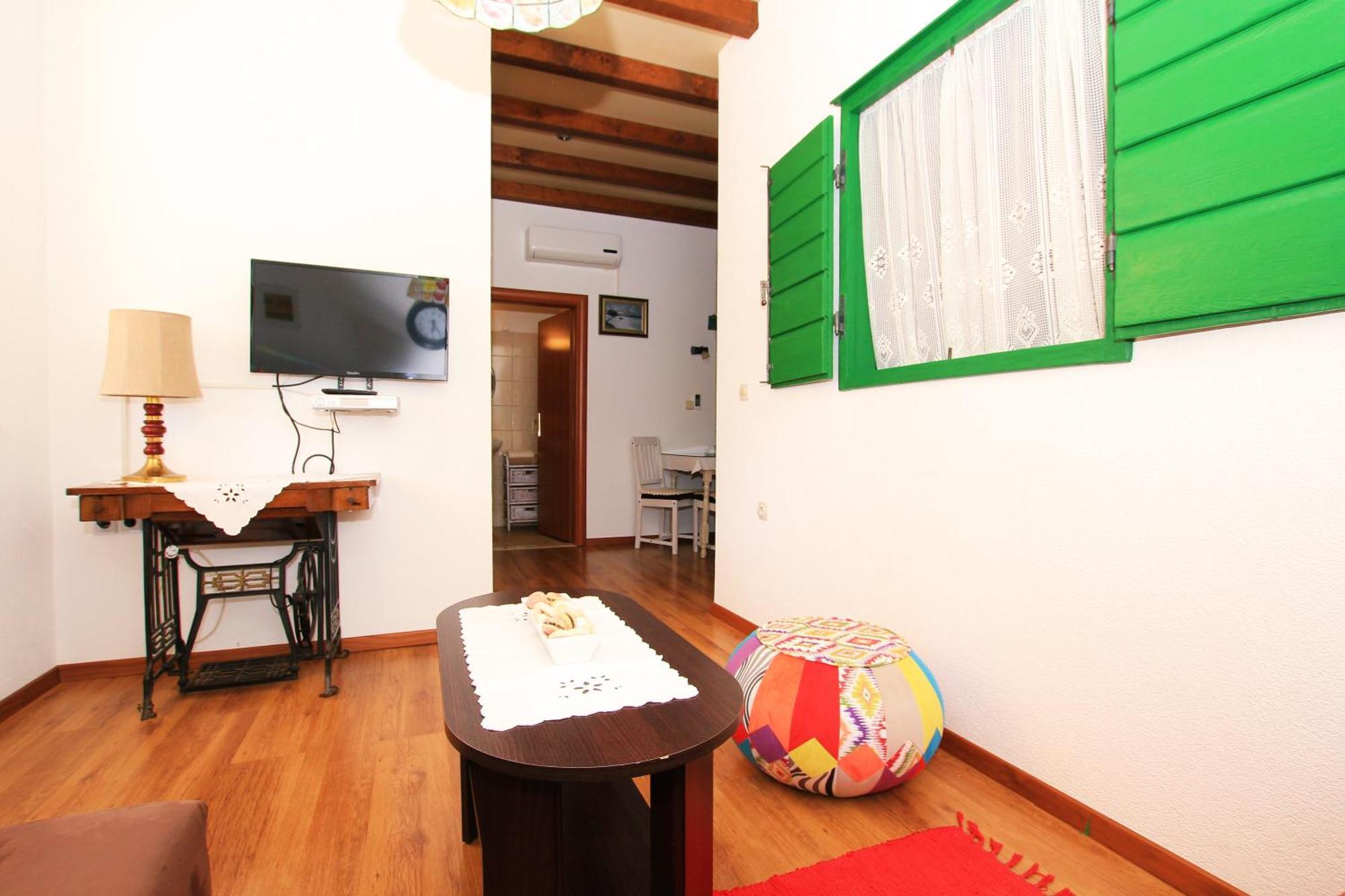 Apartments Tomi & Ivana Τρογκίρ Εξωτερικό φωτογραφία