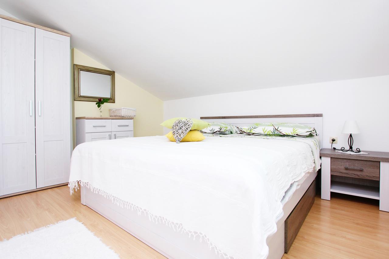 Apartments Tomi & Ivana Τρογκίρ Εξωτερικό φωτογραφία